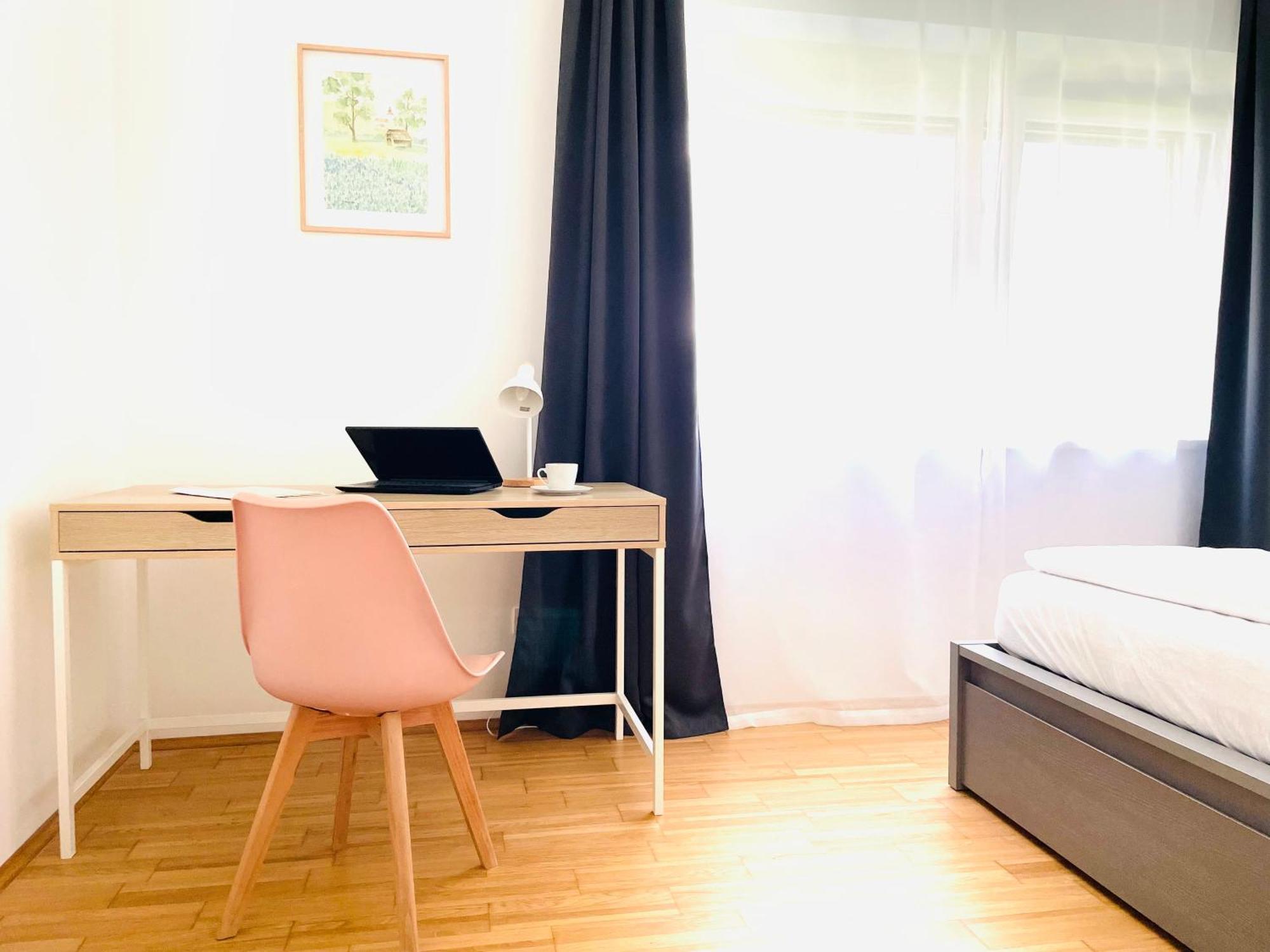 Apstay City Center I Free Parking I Self Check-In Graz Exteriör bild